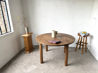 Table ronde brutaliste en chêne massif, années 50, vue 20