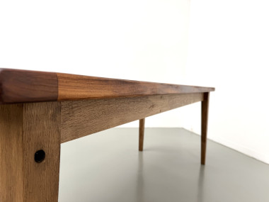 Table de repas en chêne aux pieds fuseaux, années 70, L200 cm, vue 23