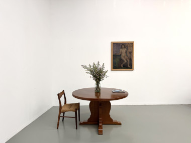 Table ronde en chêne massif années 60 avec chaise paillée