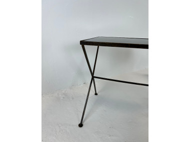 Table gigogne moderniste, piètement en X