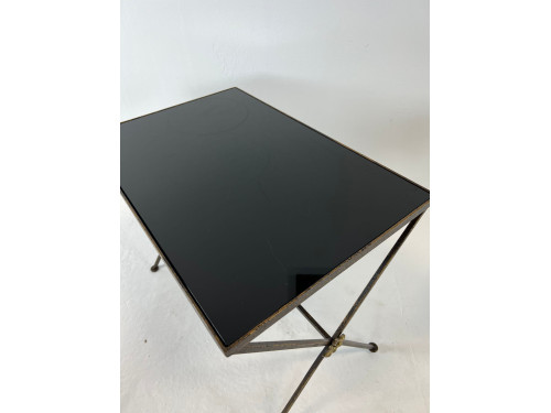 Plateau en verre noir vu de dessus