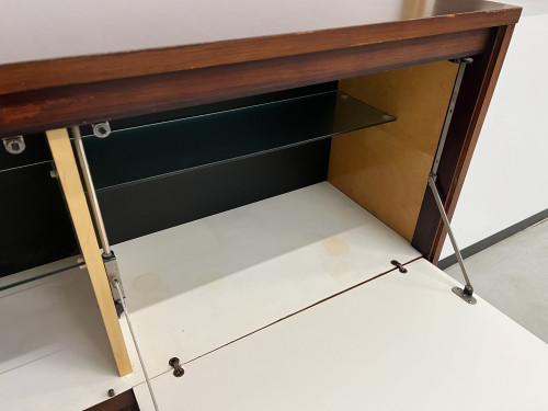 Drink-cabinet en palissandre d'Afrique Alain Richard, vue 21