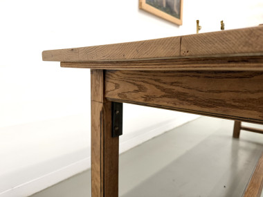 Rive du plateau et ceinture en chêne, table de ferme restaurée