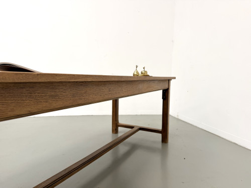Ceinture et longue entretoise d'une table de ferme en chêne