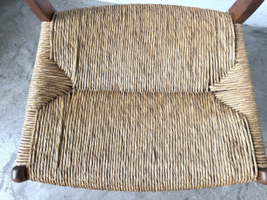 Chaise GS60 attribuée à Arne Wahl Iversen, bois exotique et paille, années 60 – vue 9