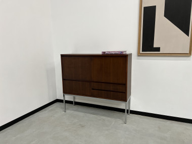 Drink-cabinet en palissandre d'Afrique Alain Richard, vue 33