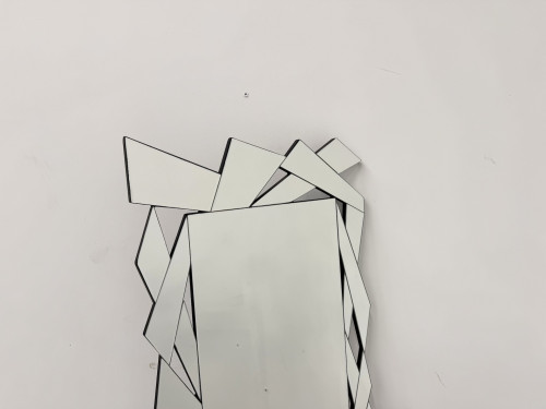 Contour en éclats de miroir superposés, miroir graphique années 2000