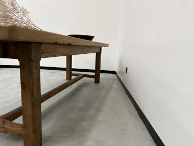 Grande table de ferme des années 50 en chêne massif, vue 30