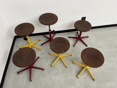 Série de 6 tabourets d'école vintage, années 50, vue 5