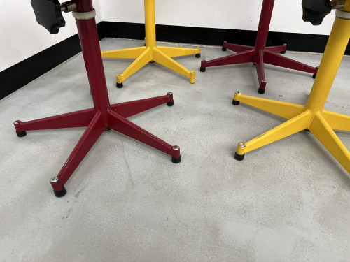 Série de 6 tabourets d'école vintage, années 50, vue 7