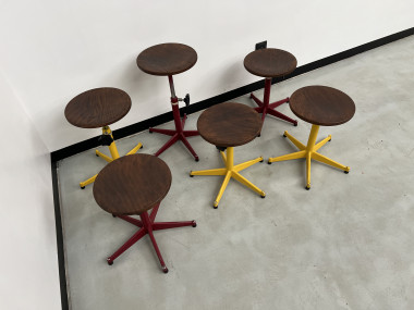 Série de 6 tabourets d'école vintage, années 50, vue 14