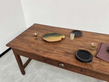 Table de travail ancienne en merisier massif et acacia, vue 4