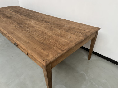 Très grande table de ferme vintage aux pieds fuseaux, vue 8
