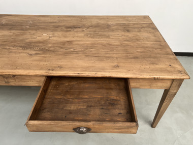 Très grande table de ferme vintage aux pieds fuseaux, vue 16