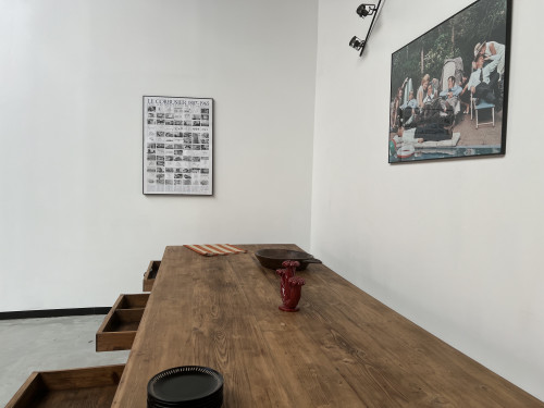 Très grande table de ferme vintage aux pieds fuseaux, vue 20