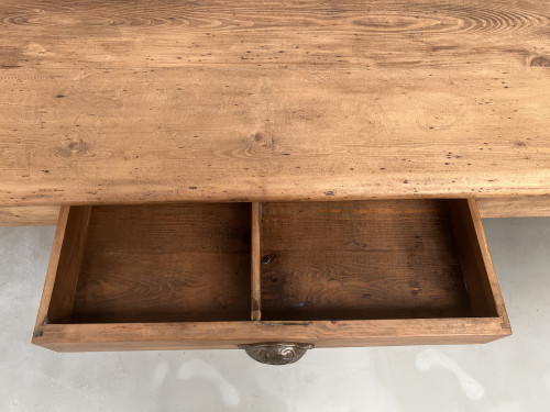 Très grande table de ferme vintage aux pieds fuseaux, vue 27