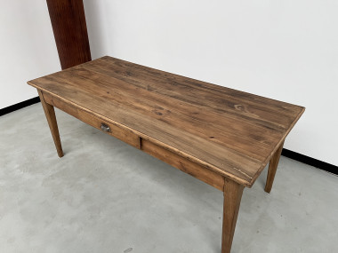 Petite table de ferme à pieds fuseaux, vue 5