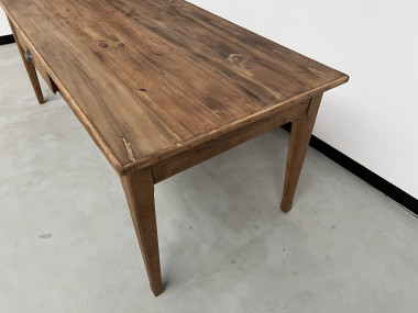 Petite table de ferme à pieds fuseaux, vue 7