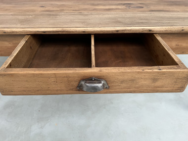 Petite table de ferme à pieds fuseaux, vue 13
