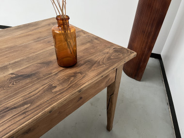 Petite table de ferme à pieds fuseaux, vue 29