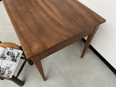 Bureau 1900 en noyer massif, vue 5