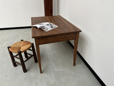 Bureau 1900 en noyer massif, vue 10