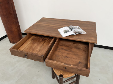 Bureau 1900 en noyer massif, vue 14
