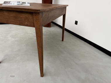 Bureau 1900 en noyer massif, vue 18
