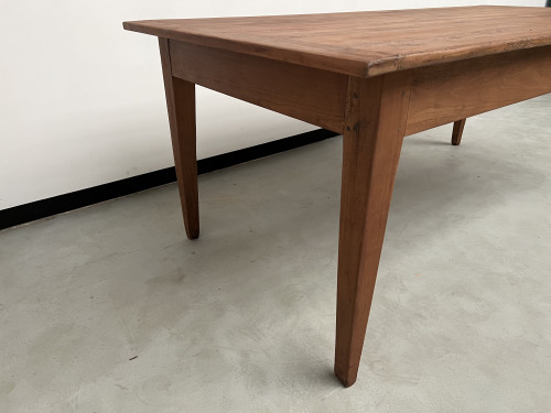 Table de ferme en teck aux pieds fuseaux, vue 12