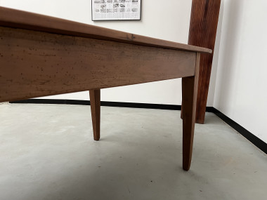 Table de ferme en teck aux pieds fuseaux, vue 19