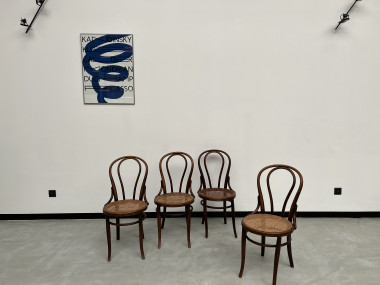 4 chaises bistrot en bois courbé, vers 1910, vue 1