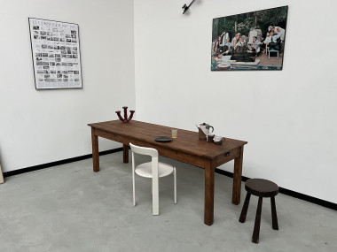 Table de ferme en pin 223 cm, années 70, vue 16