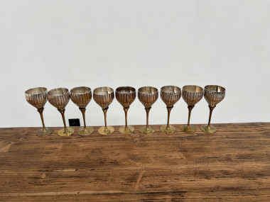 9 verres anciens en métal argenté et laiton, vue 19