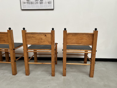 Serie de 6 chaises modernistes en pin, vue 18