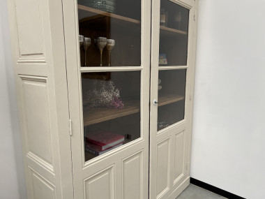 Grande armoire d'angle des années 1900, couleur lin pur, vue 9