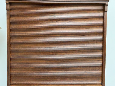 Armoire à rideaux en chêne massif, circa 1930, vue 7