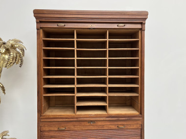 Armoire à rideaux en chêne massif, circa 1930, vue 12