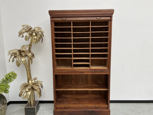 Armoire à rideaux en chêne massif, circa 1930, vue 19