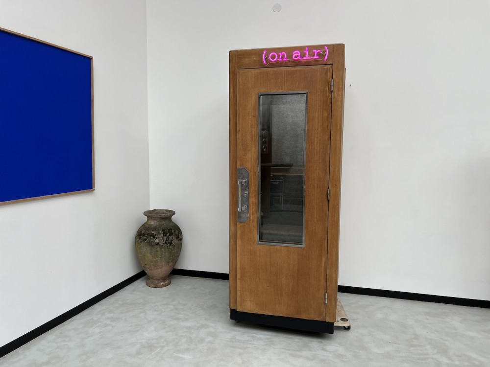Cabine acoustique pour espace de co-working, vue 1