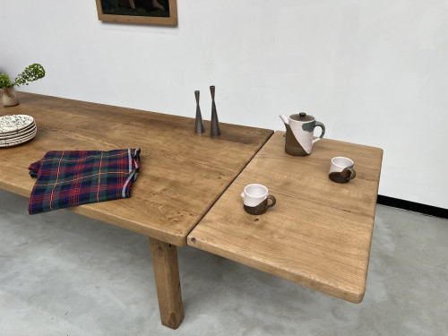 Grande table de ferme des années 60, en chêne massif, à rallonges, vue 6
