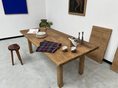 Grande table de ferme des années 60, en chêne massif, à rallonges, vue 24