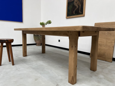 Grande table de ferme des années 60, en chêne massif, à rallonges, vue 31