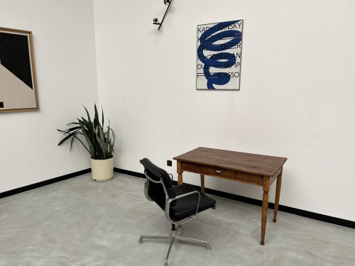 Petit bureau ancien, vue 15