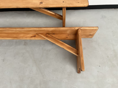 Paire de bancs en pin, DLG Charlotte Perriand, vue 9