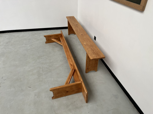 Paire de bancs en pin, DLG Charlotte Perriand, vue 12