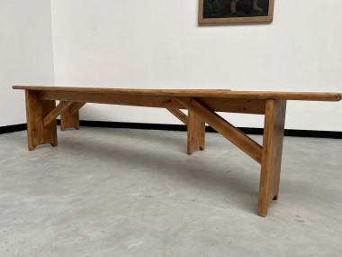 Paire de bancs en pin, DLG Charlotte Perriand, vue 17
