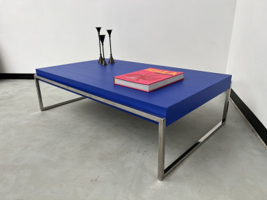 Table basse moderniste vintage, couleur bleu Klein, vue 12