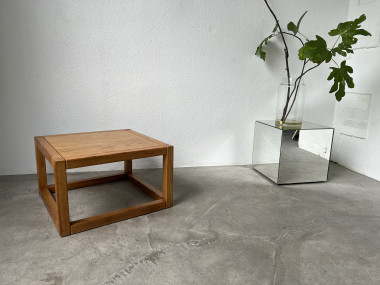 Table basse carrée de la Maison Regain, vue 10