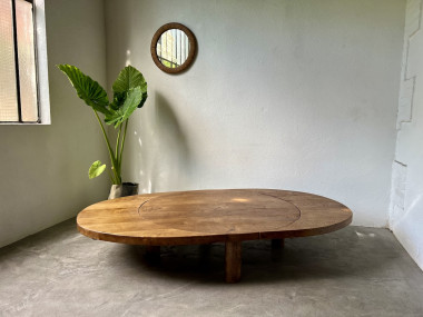 Table basse ronde en chêne massif, DLG Pierre Chapo, avec ses rallonges., vue 11