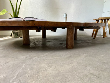 Table basse ronde en chêne massif, DLG Pierre Chapo, avec ses rallonges., vue 24